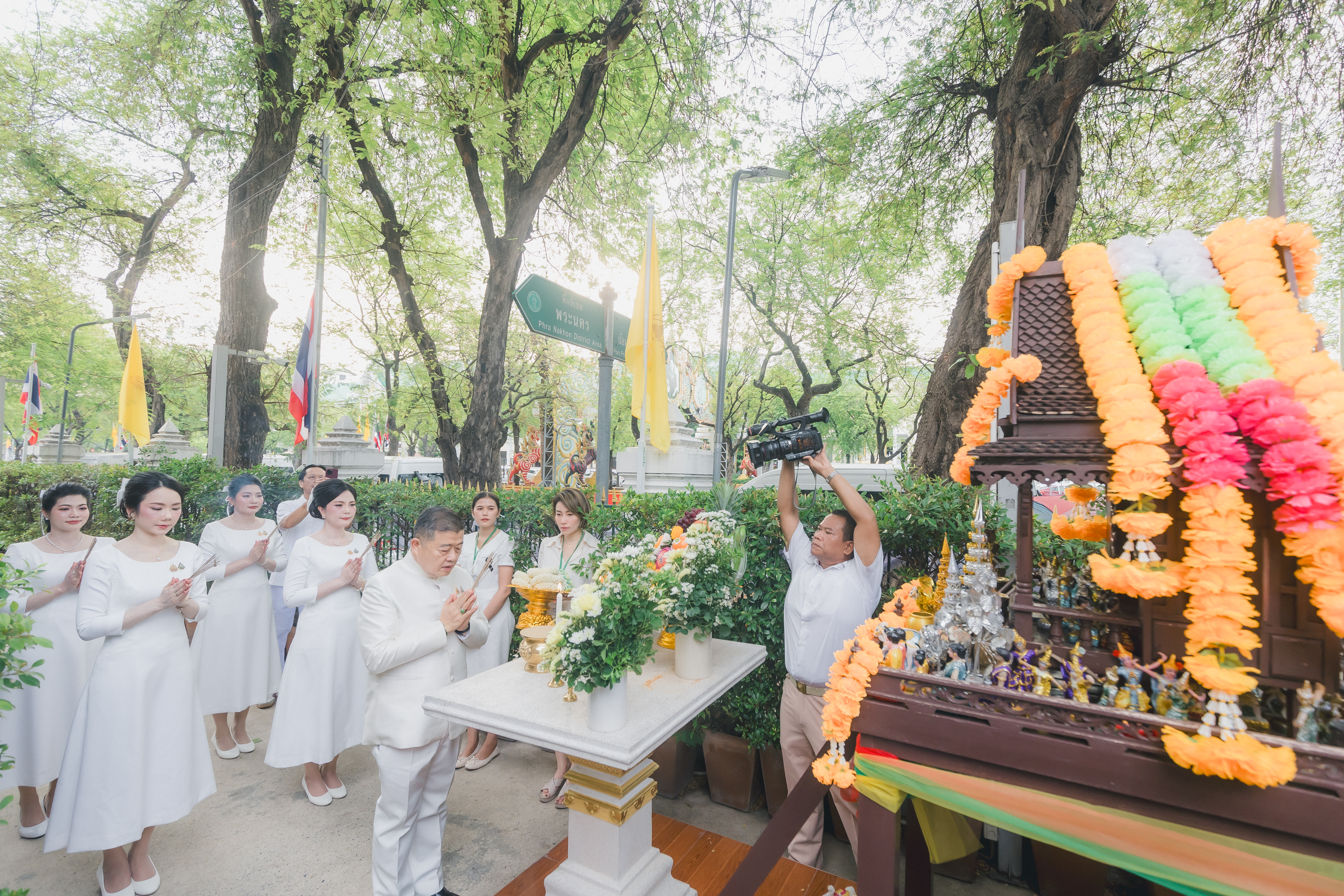 title - ส.ป.ก. ร่วมพิธีบวงสรวงบูรพกษัตริย์ องค์พระพิรุณทรงนาค และศาลพระภูมิเจ้าที่ เนื่องในวันพระราชพิธีพืชมงคลจรดพระนังคัลแรกนาขวัญ ประจำปีพุทธศักราช 2569